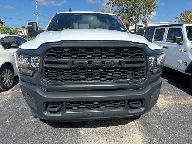 Used 2024 RAM 3500 Tradesman image 2