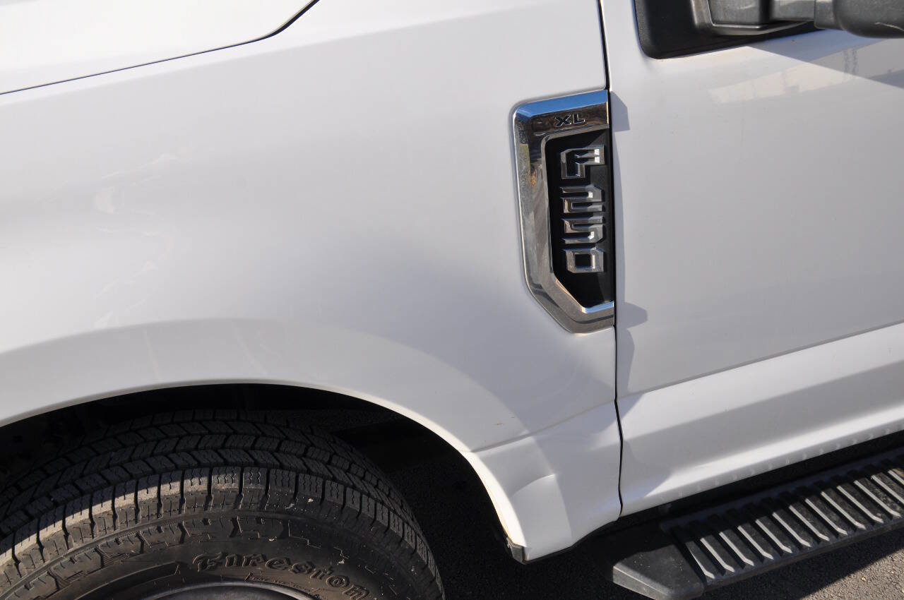 Used 2021 Ford F250 XL w/ Power Equipment Group RWD image 34