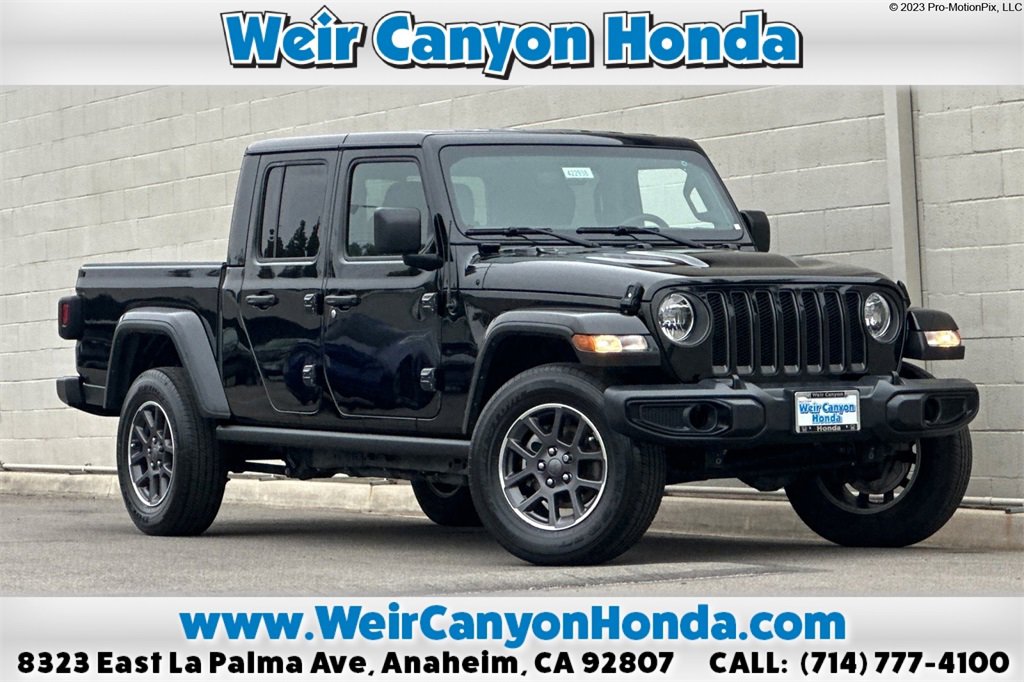 Used 2022 Jeep Gladiator Overland w/ Popular Equipment Package
