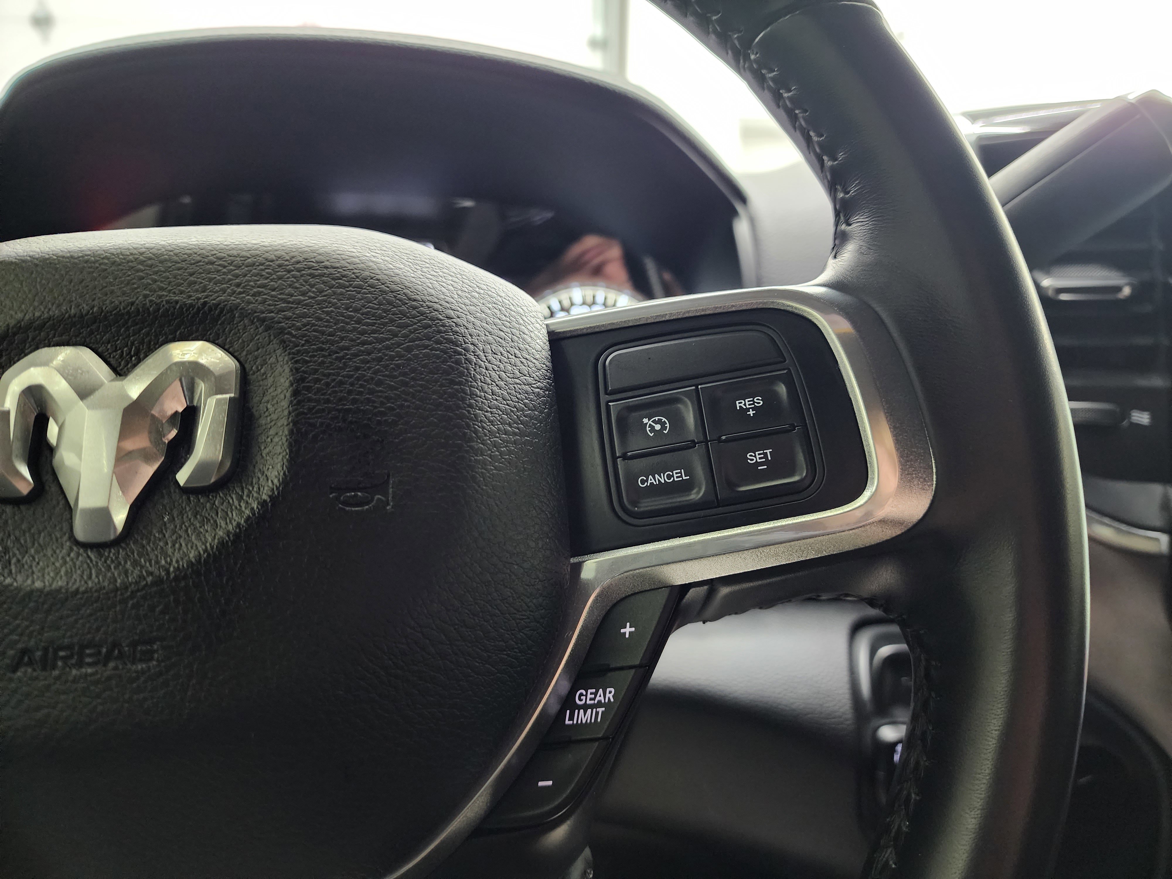 Used 2021 RAM 3500 Laramie w/ Night Edition image 14