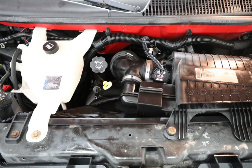 Used 2011 Chevrolet Express 1500 LT w/ LT Preferred Equipment Group RWD image 8