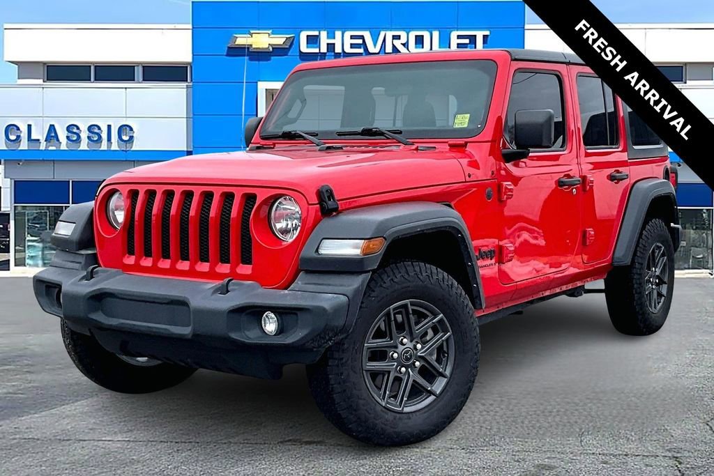 Used 2023 Jeep Wrangler Sport image 3