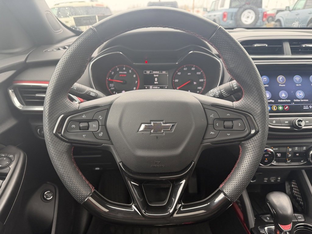 Used 2023 Chevrolet TrailBlazer RS w/ Sun and Liftgate Package image 24