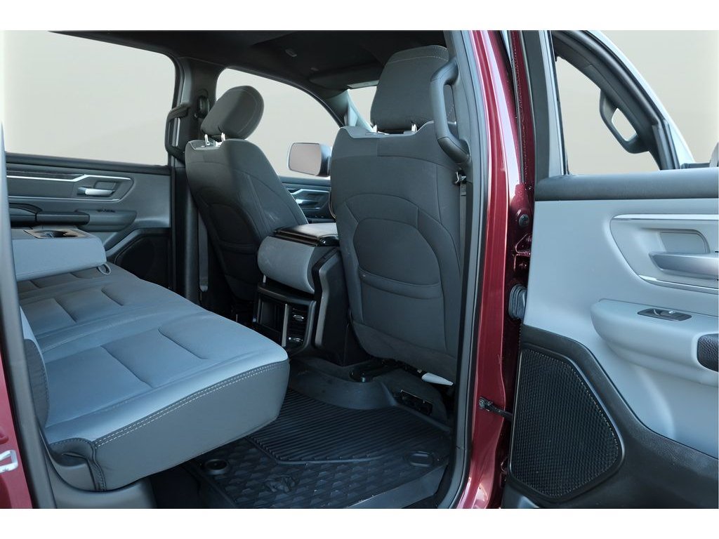 Used 2021 RAM 1500 Big Horn AWD/4WD image 22