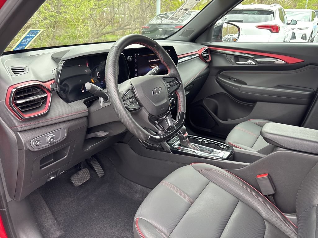 Used 2026 Chevrolet TrailBlazer RS w/ Driver Confidence Package AWD/4WD image 9