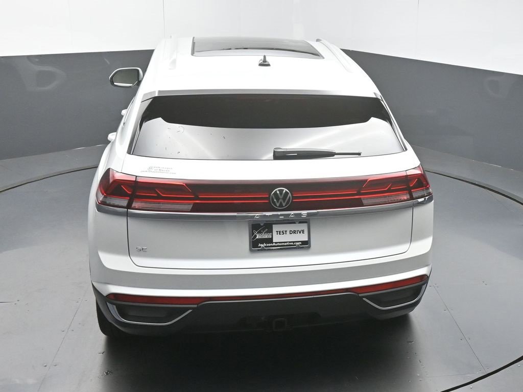 New 2026 Volkswagen Atlas Cross Sport SE image 47