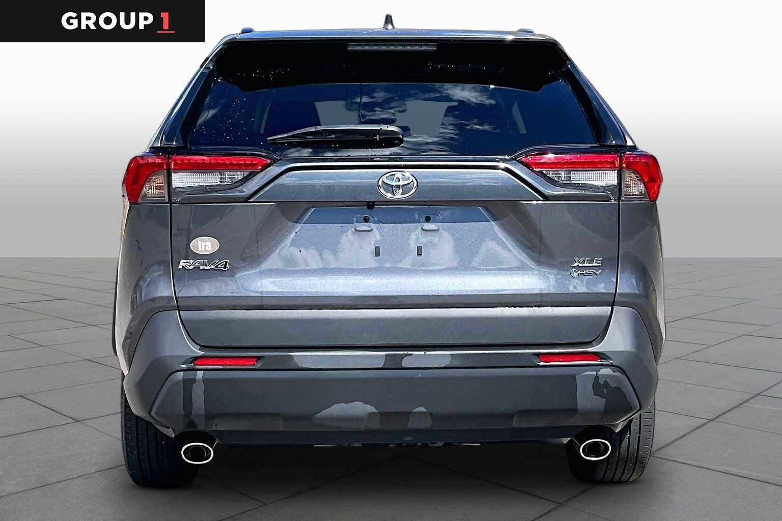 Used 2025 Toyota RAV4 XLE w/ Weather Package AWD/4WD image 4