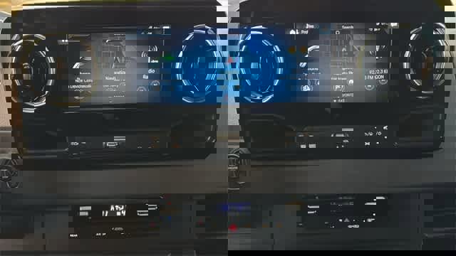 Used 2023 Mercedes-Benz Sprinter 2500 image 15