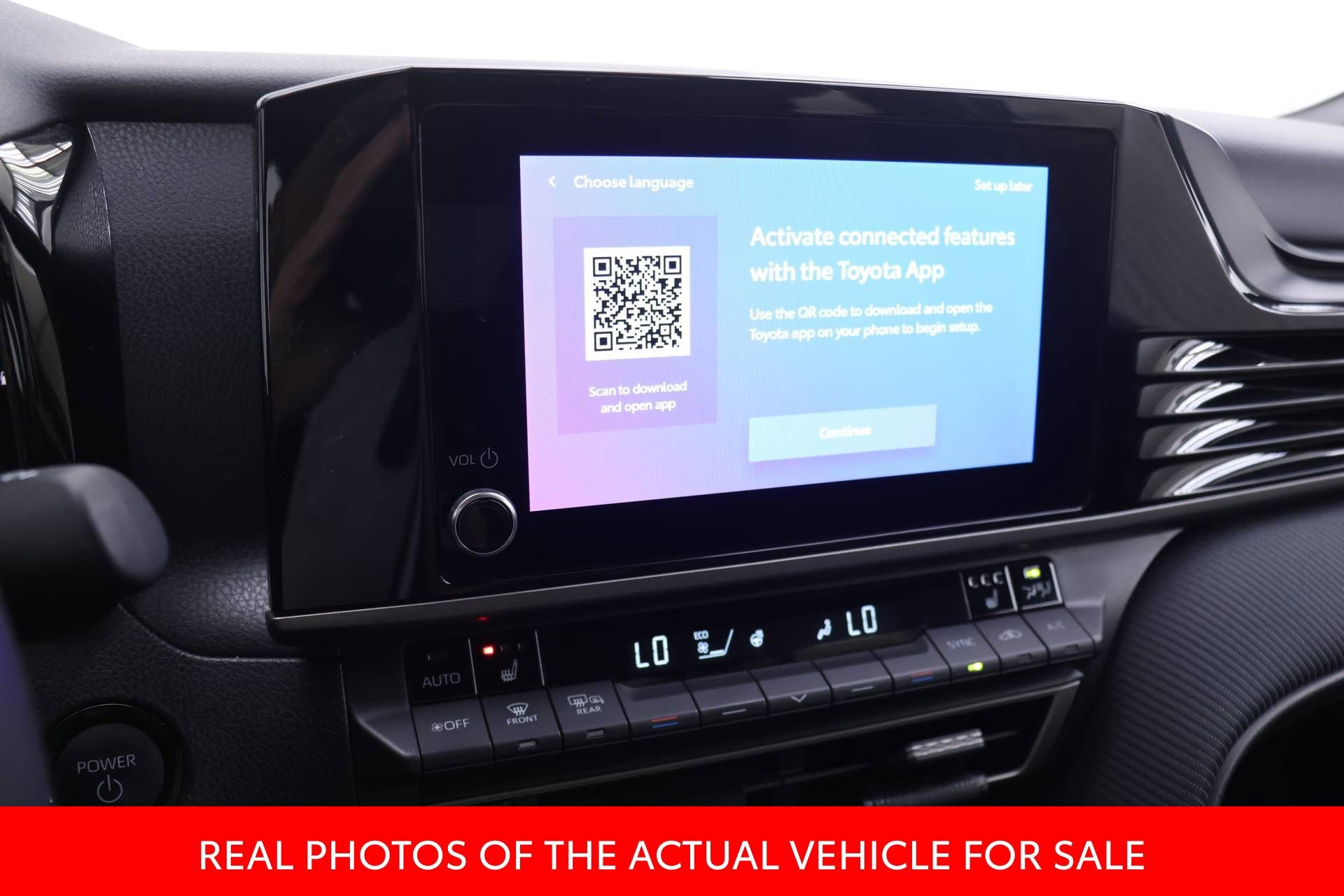 Certified 2025 Toyota Camry SE w/ Convenience Package FWD image 8