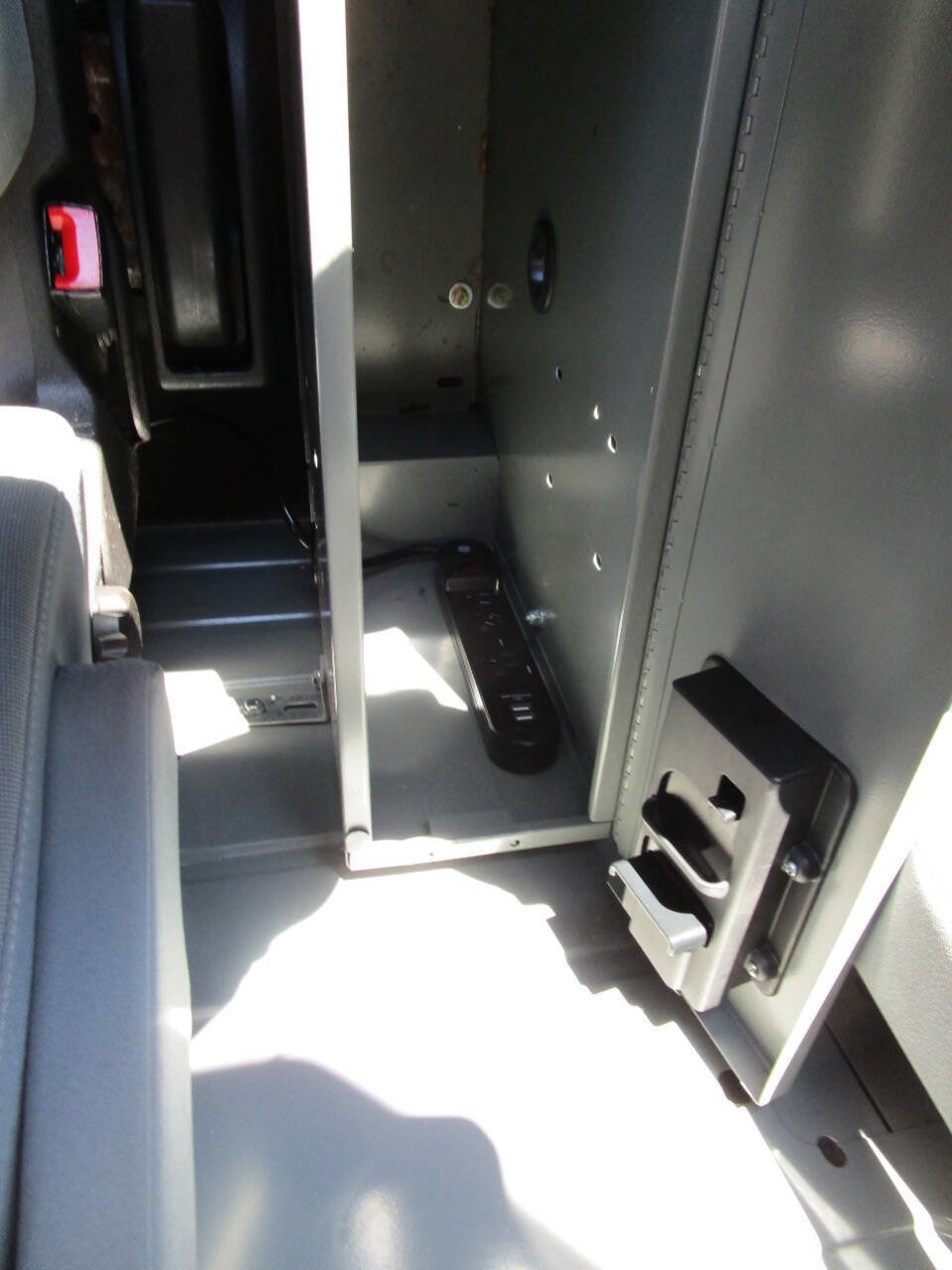 Used 2018 Ford Transit 350 148 Low Roof image 26