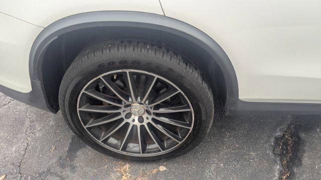 Used 2017 Mercedes-Benz GLC 43 AMG 4MATIC image 12