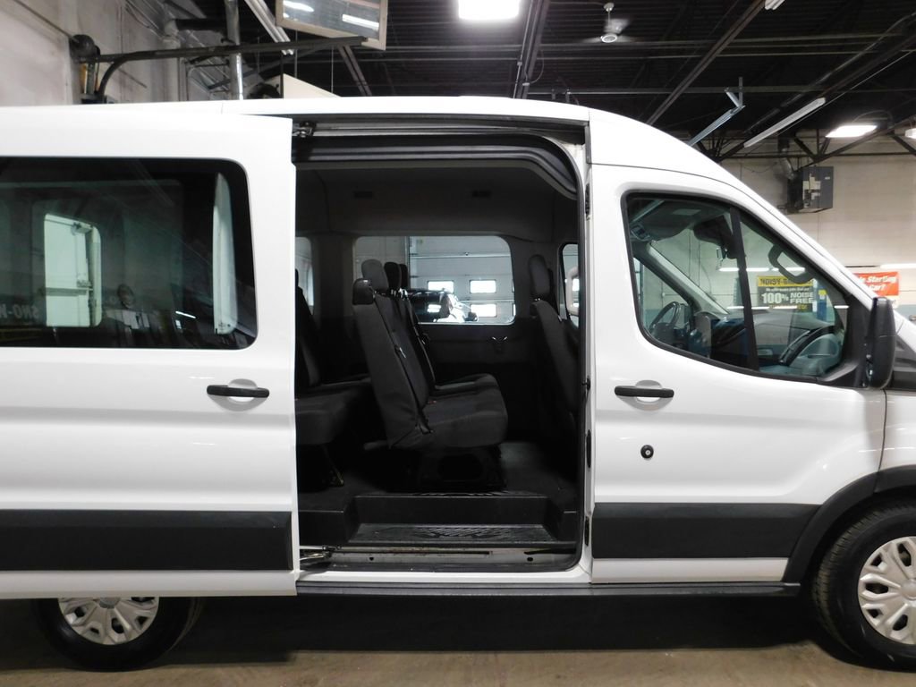 Used 2018 Ford Transit 150 XLT image 21