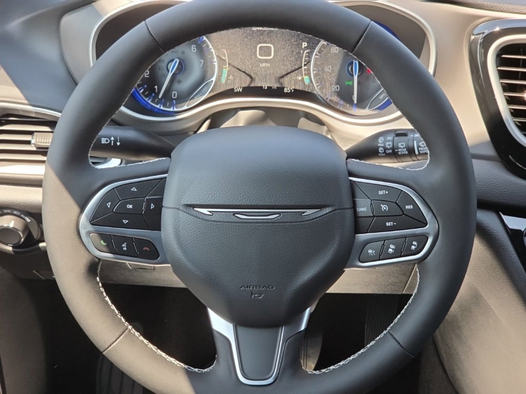 New 2027 Chrysler Pacifica LX FWD image 26