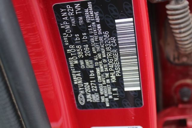 Used 2024 Hyundai Elantra Limited FWD image 33