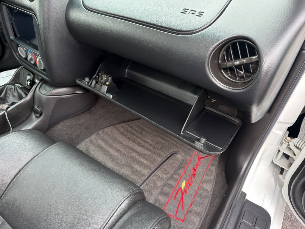 Used 2002 Pontiac Firebird Formula w/ SLP Firehawk Pkg image 27