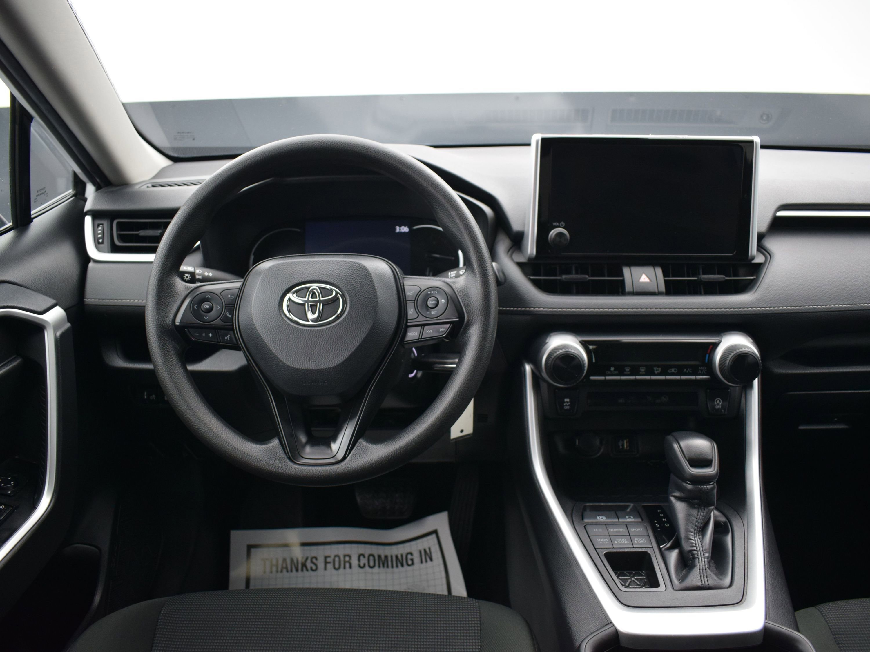 Used 2024 Toyota RAV4 LE image 14