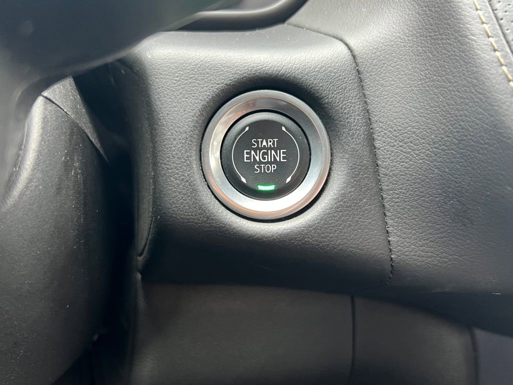 Used 2024 GMC Yukon SLT image 29