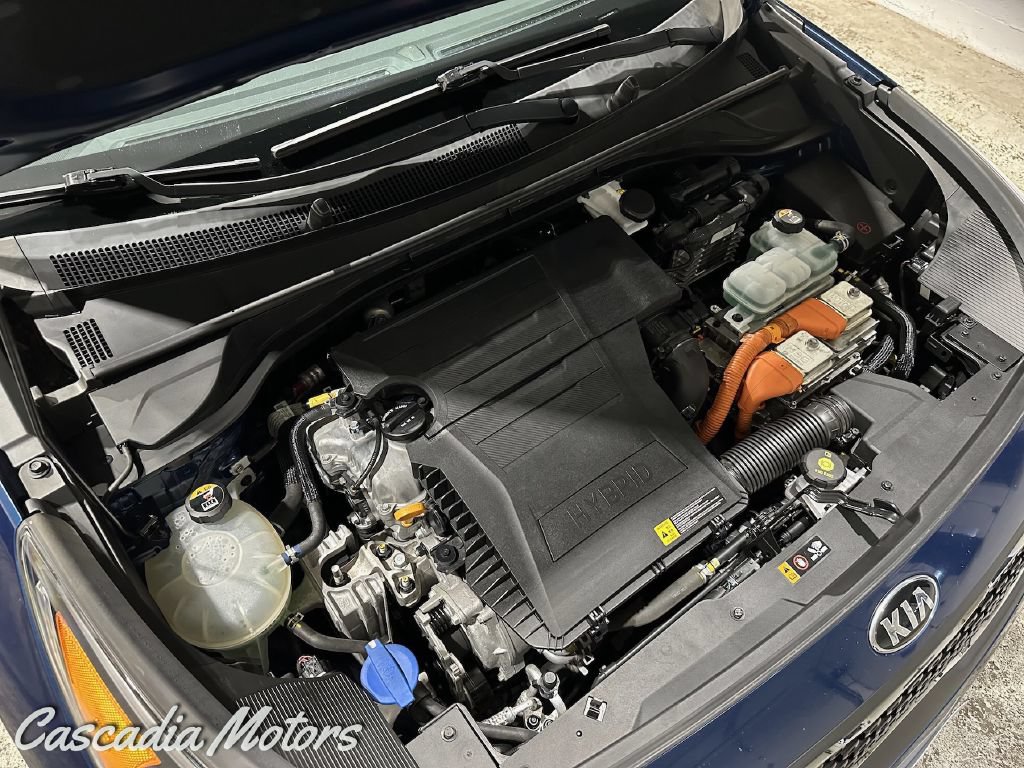 Used 2019 Kia Niro LX FWD image 32