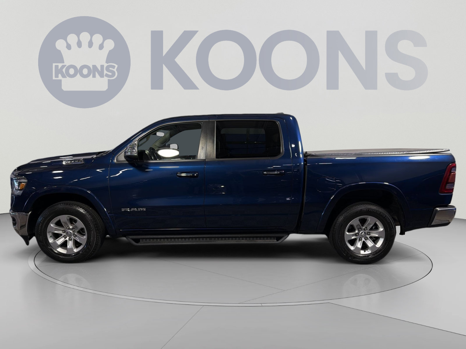 Used 2021 RAM 1500 Laramie AWD/4WD image 2