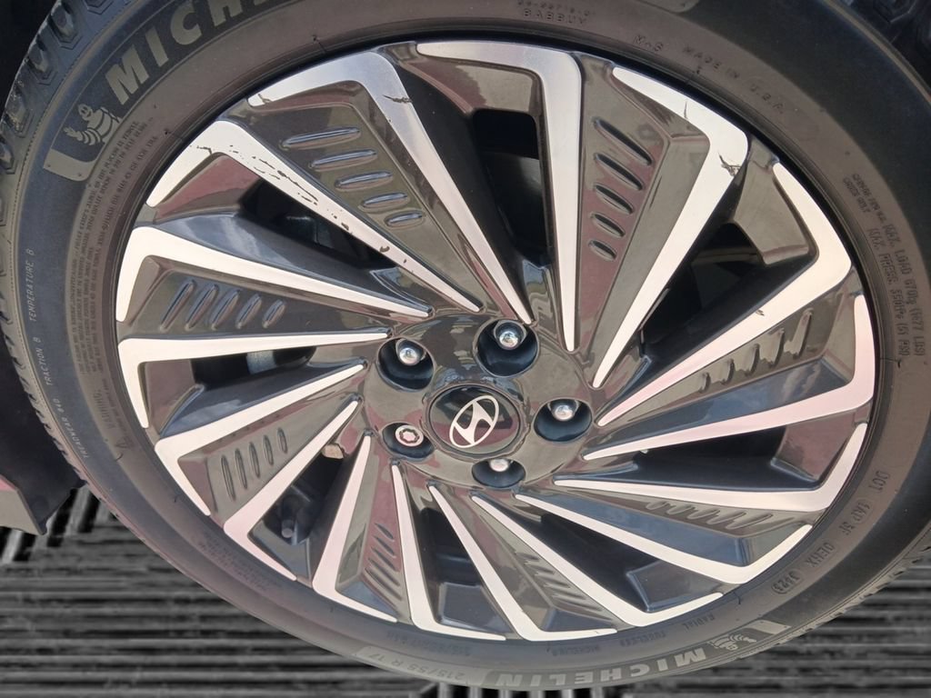 Used 2024 Hyundai Sonata SEL FWD image 10