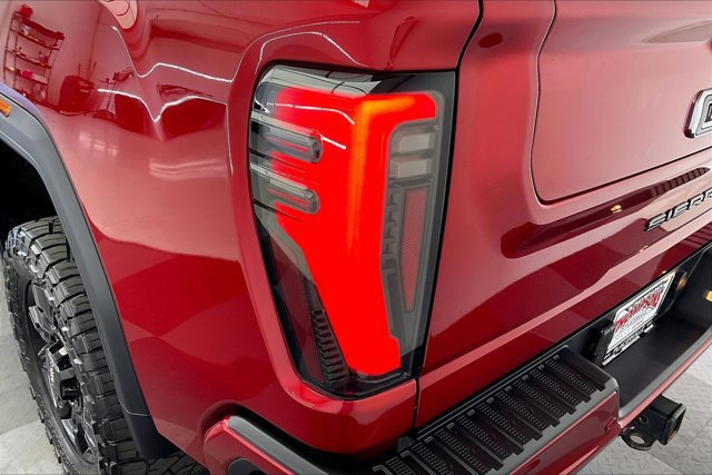 Used 2025 GMC Sierra 3500 AT4 w/ AT4 Premium Plus Package AWD/4WD image 26