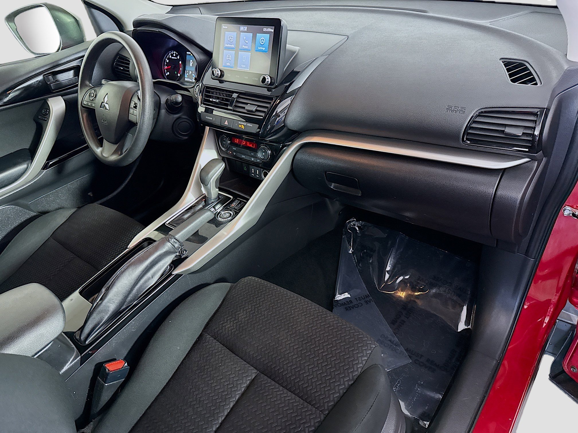 Used 2024 Mitsubishi Eclipse Cross LE AWD/4WD image 30
