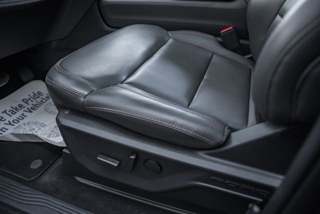 Used 2025 Ford Expedition Active image 49