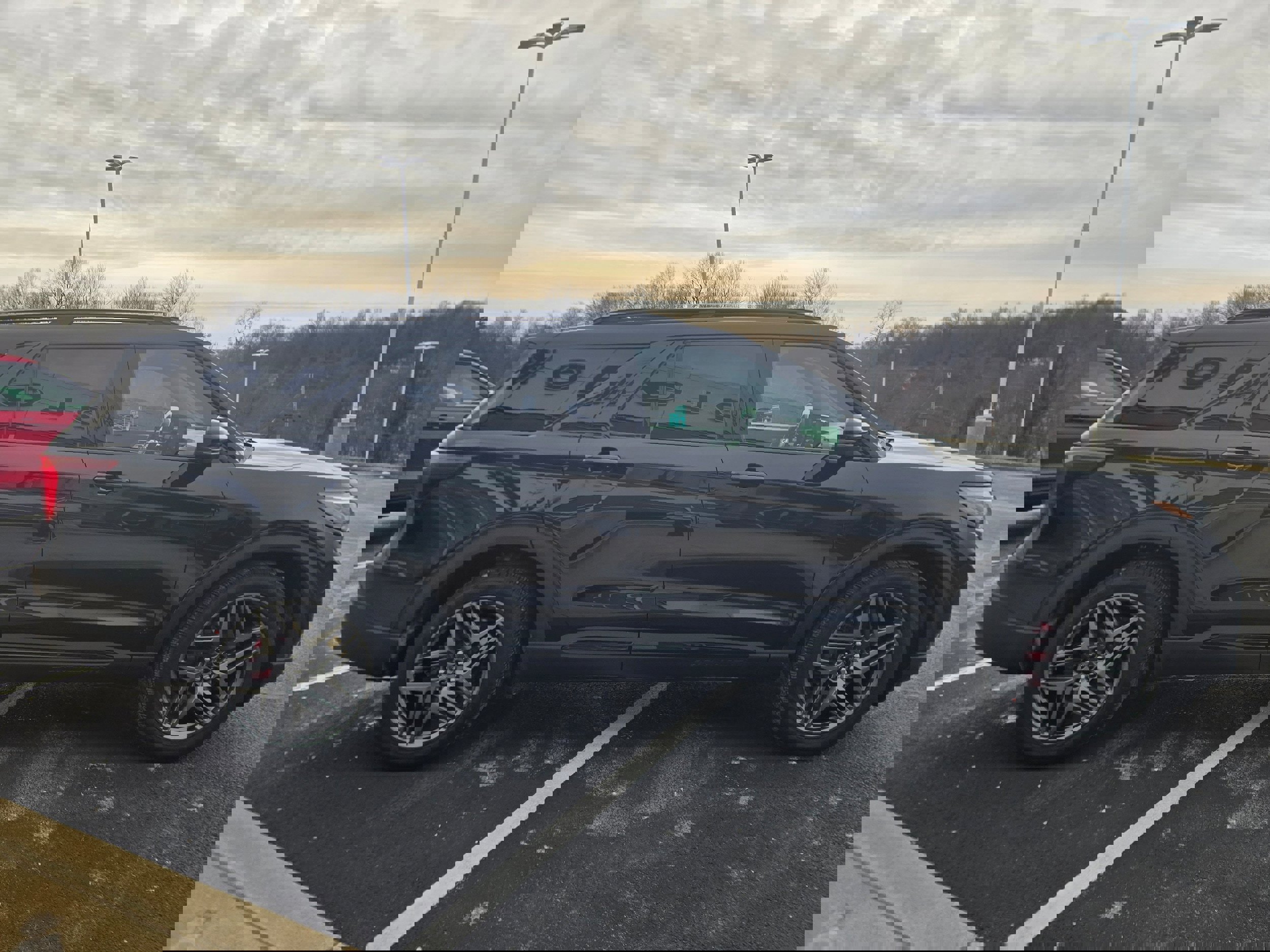 New 2026 Ford Explorer ST w/ Sun And Sound Package image 4