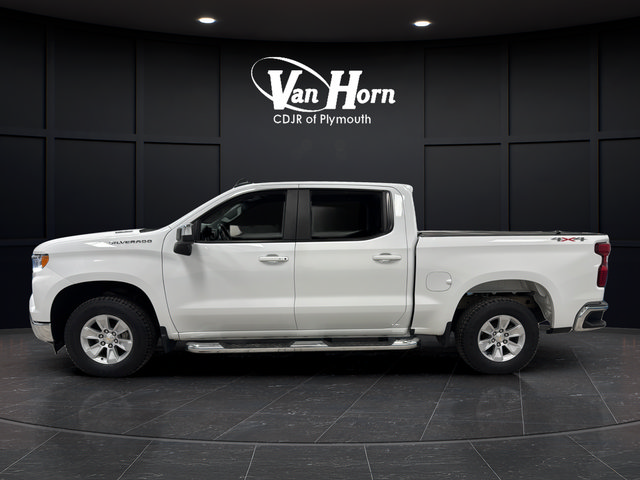 Used 2023 Chevrolet Silverado 1500 LT AWD/4WD image 6