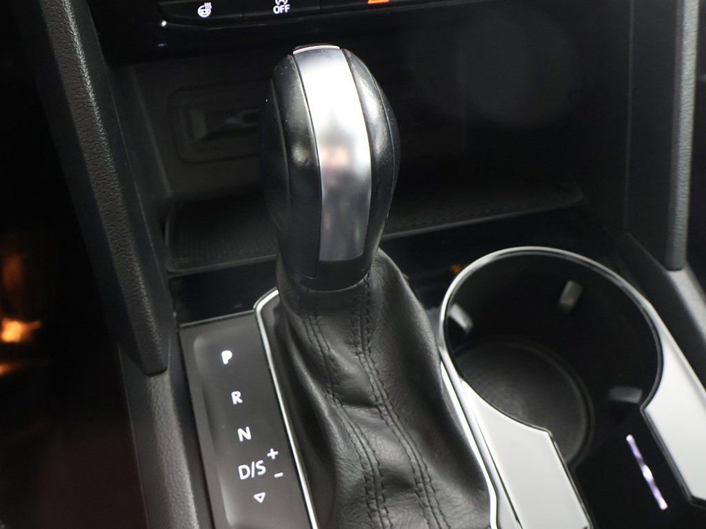 Used 2020 Volkswagen Atlas SEL R-Line image 59