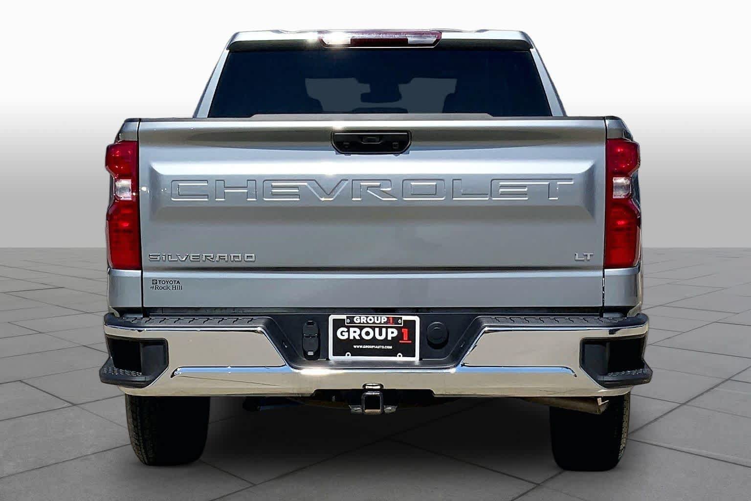 Used 2025 Chevrolet Silverado 1500 LT AWD/4WD image 7