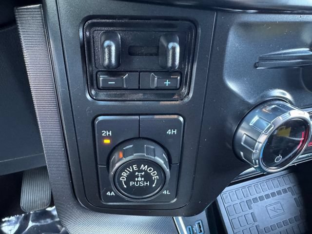 Used 2021 Ford F150 Platinum w/ Equipment Group 701A High AWD/4WD image 29