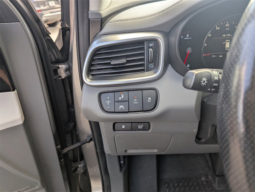 Used 2019 Kia Sorento SX w/ SX Touring Package image 20