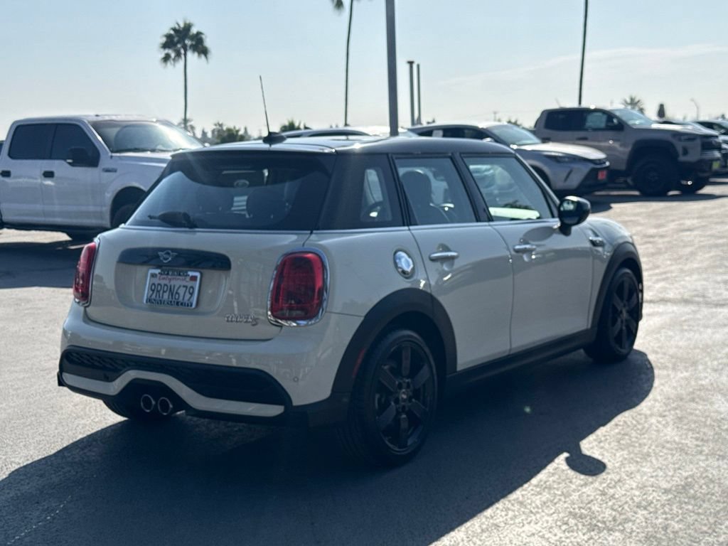 Used 2022 MINI Cooper S FWD image 5