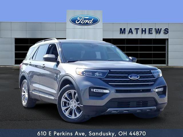Used 2022 Ford Explorer XLT w/ Equipment Group 202A image 1