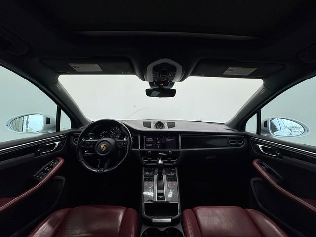 Used 2022 Porsche Macan S image 20