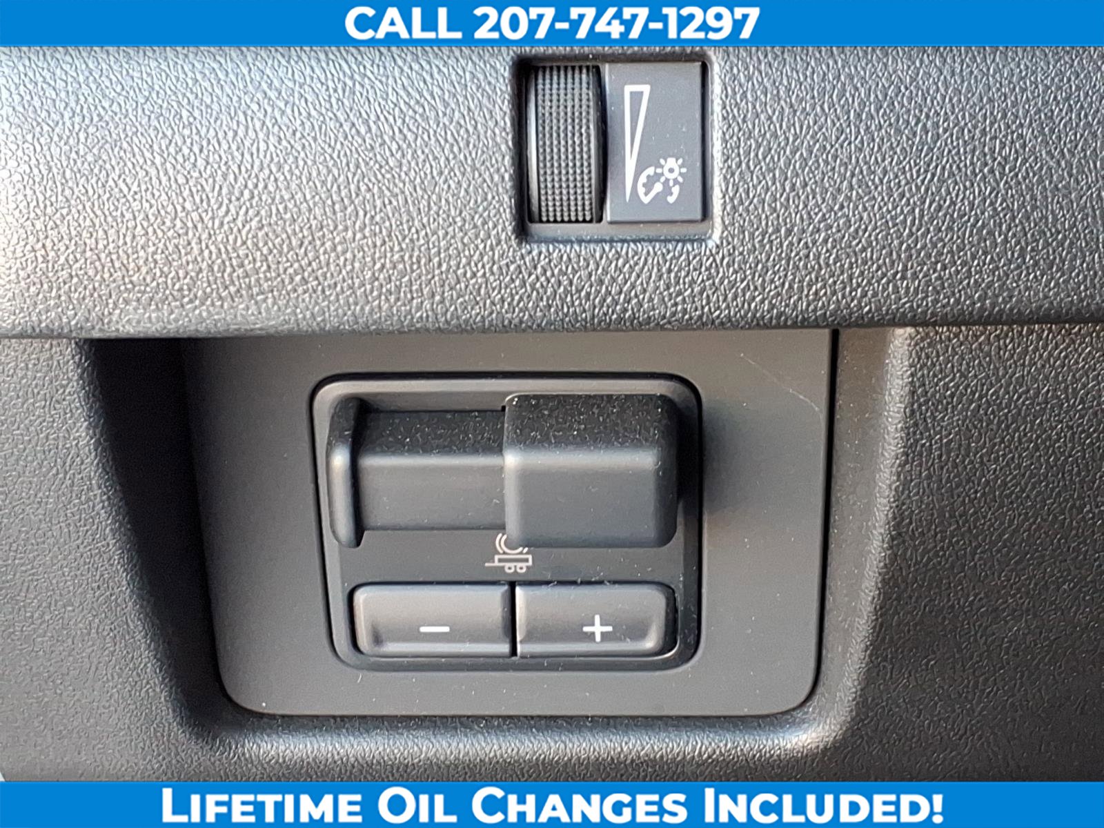 Used 2023 Chevrolet Colorado LT w/ LT Convenience Package II image 14