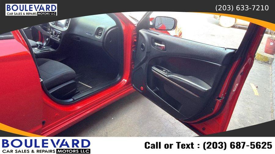 Used 2014 Dodge Charger SXT AWD/4WD image 33