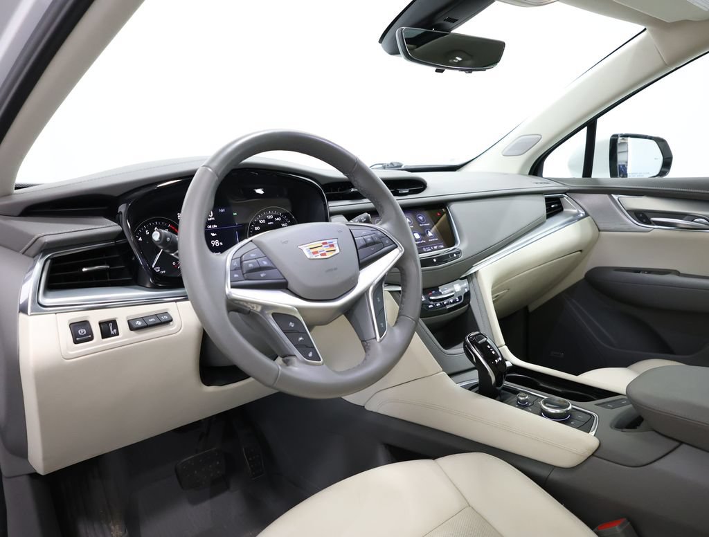 Used 2021 Cadillac XT5 Premium Luxury AWD/4WD image 15