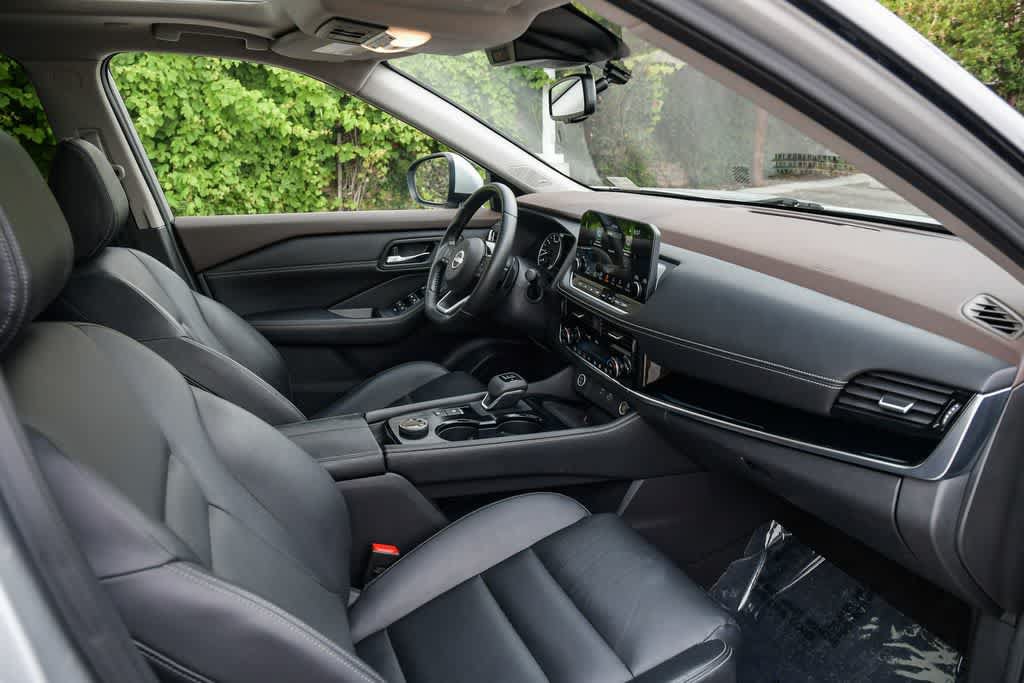 Used 2023 Nissan Rogue SL w/ SL Premium Package AWD/4WD image 14