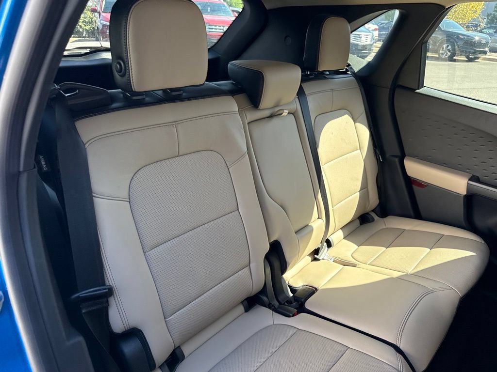 Used 2020 Ford Escape Titanium AWD/4WD image 10
