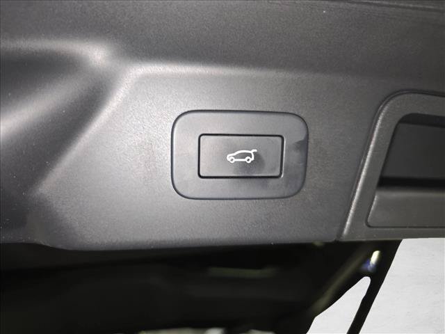 Used 2023 Land Rover Range Rover Velar R-Dynamic S AWD/4WD image 13