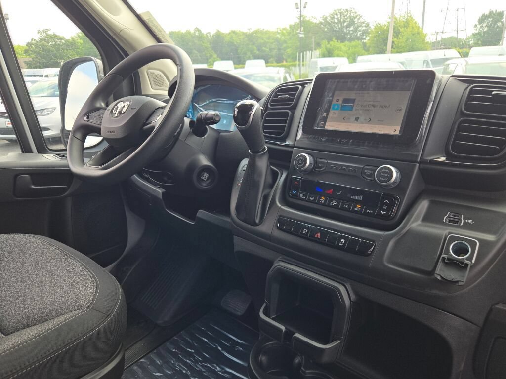 New 2026 RAM ProMaster 3500 FWD image 9