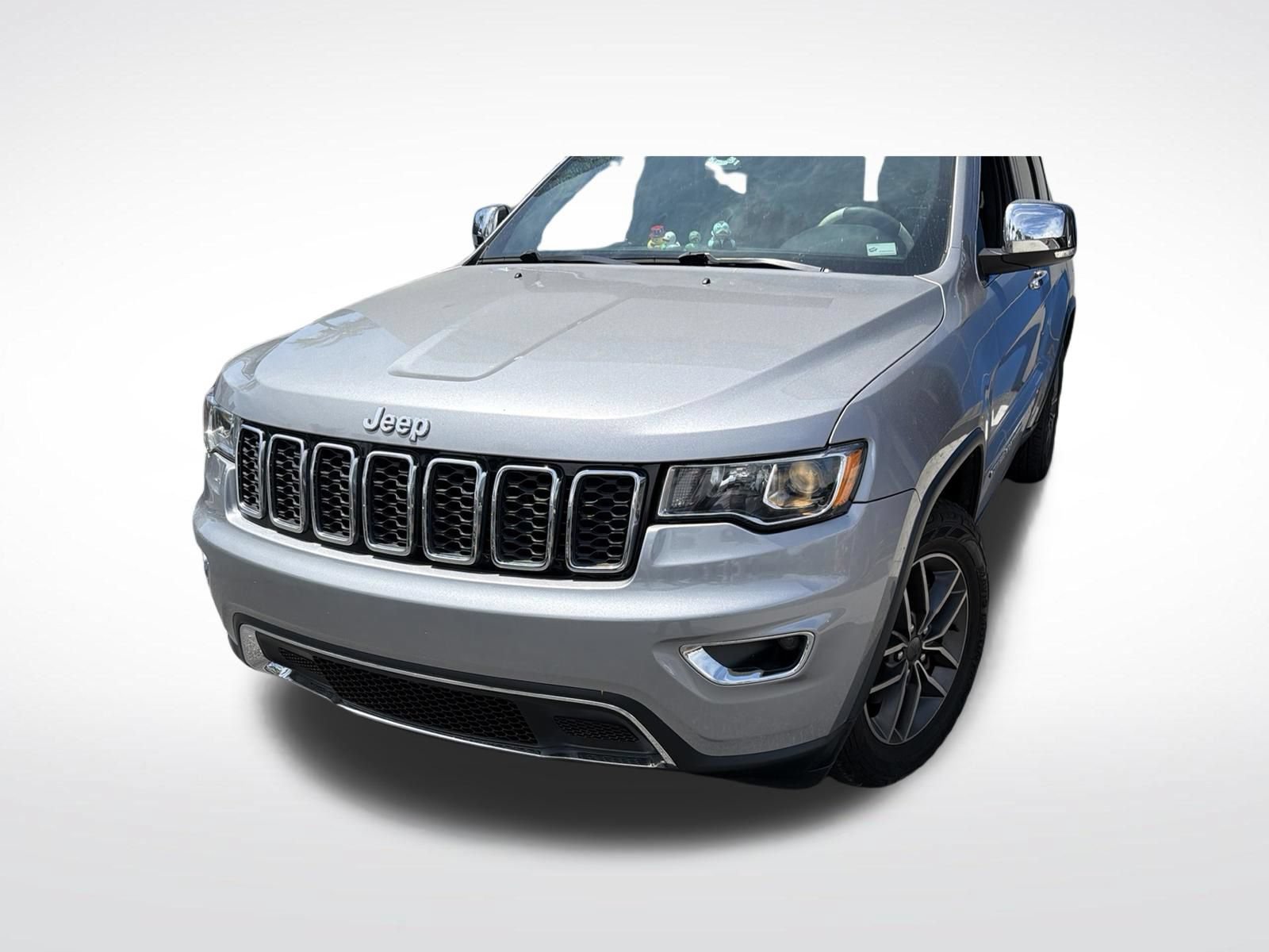 Used 2020 Jeep Grand Cherokee Limited RWD image 3