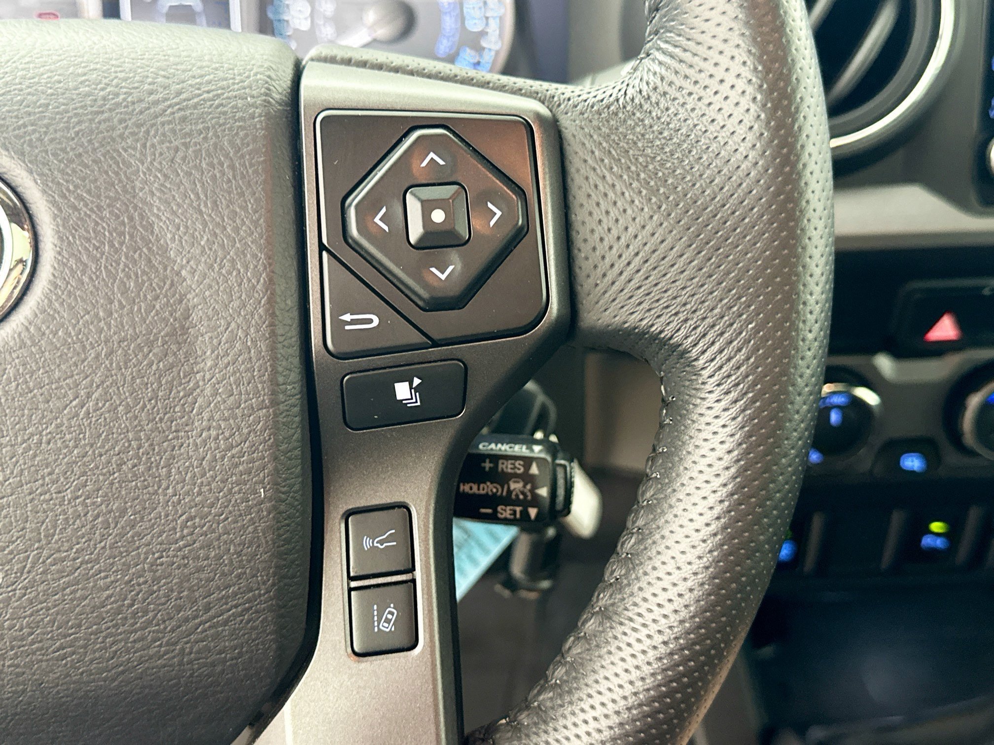 Used 2021 Toyota Tacoma TRD Pro AWD/4WD image 18