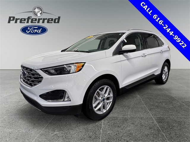 Used 2022 Ford Edge SEL w/ Convenience Package image 2