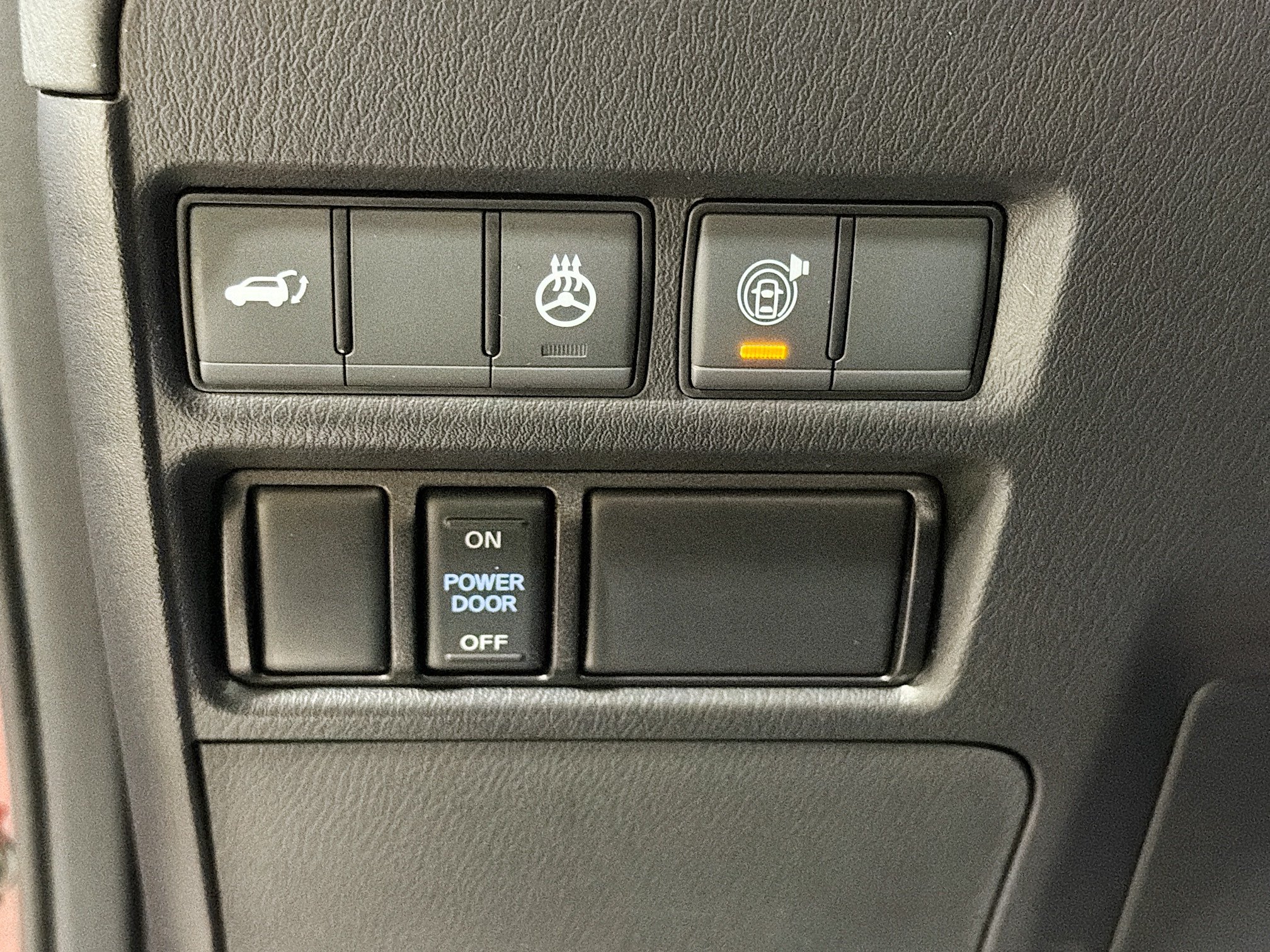 Used 2024 Nissan Armada Platinum w/ Captain's Chairs Package AWD/4WD image 34