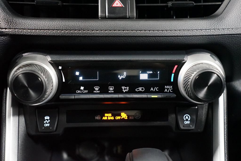 Certified 2025 Toyota RAV4 LE image 20