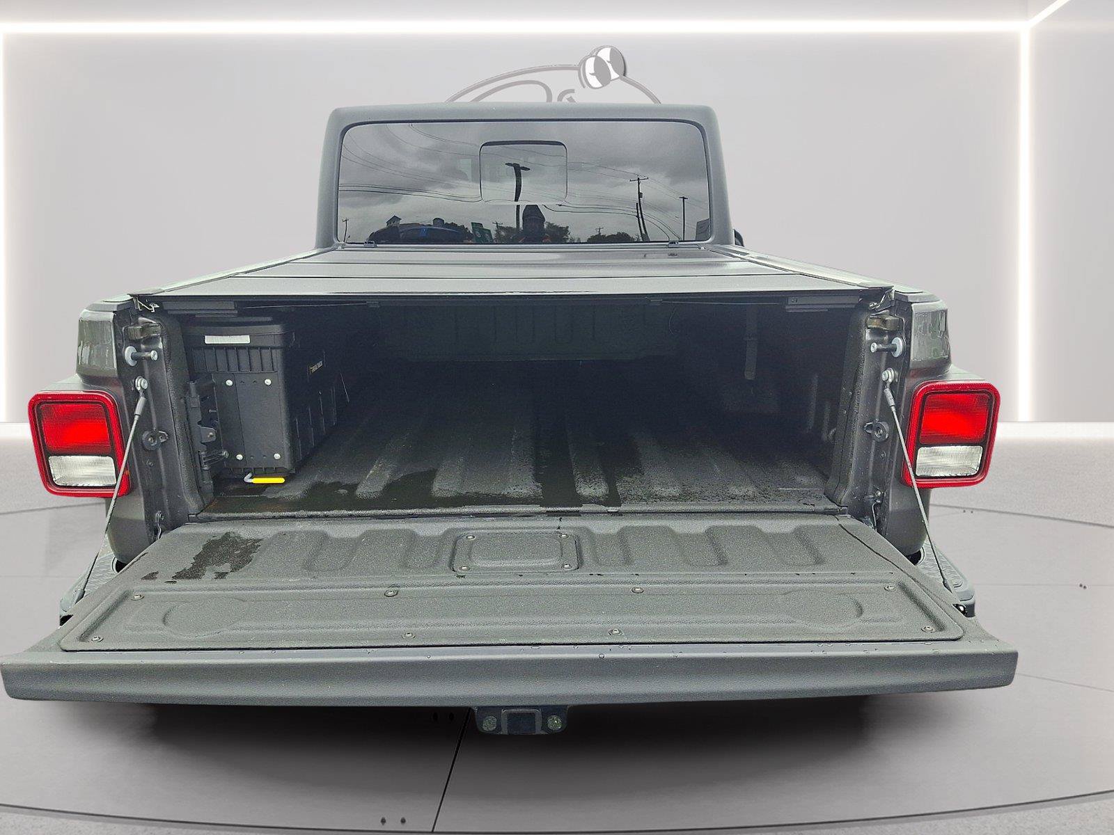 Used 2021 Jeep Gladiator Sport AWD/4WD image 26
