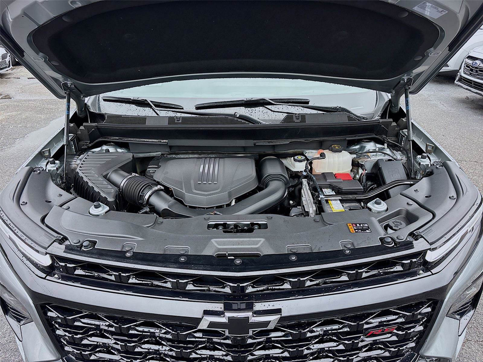 Used 2024 Chevrolet Traverse RS image 36